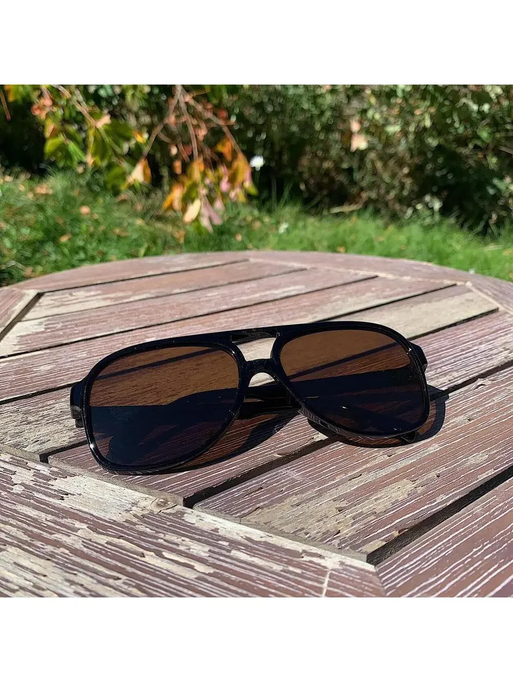 Vintage 90s y2k style unique retro square rounded shaped brown lenses sunglasses